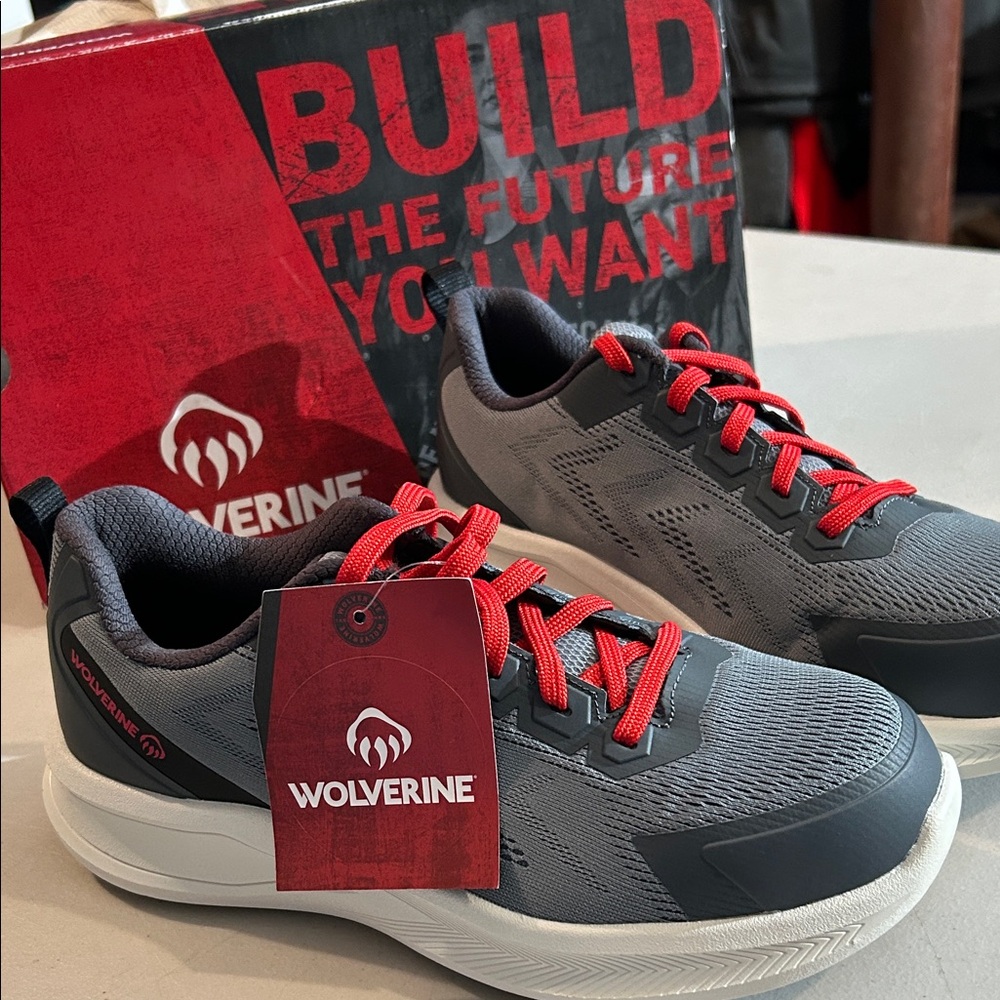 Wolverine Men's Joe Shock oil slip resistant size 8  Shoes in Gray / Red Accents